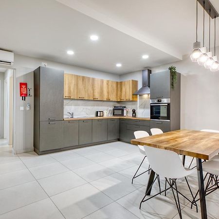Unique Two Bedroom Apt With Huge Outdoor Area And Close To Entertainment Is-Swieqi Esterno foto