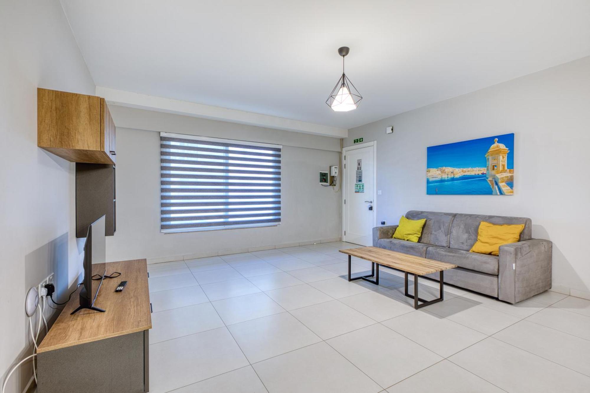 Unique Two Bedroom Apt With Huge Outdoor Area And Close To Entertainment Is-Swieqi Esterno foto